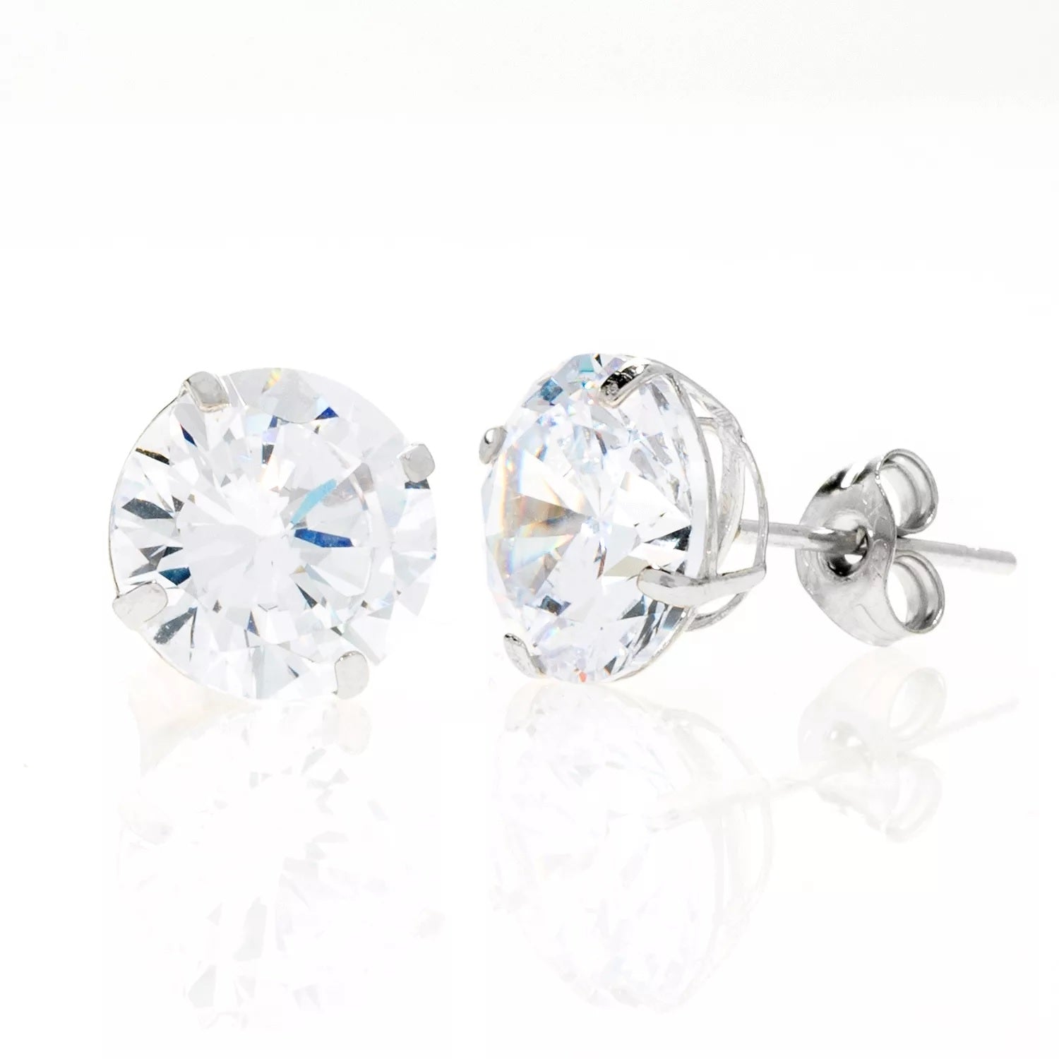 14K White Gold Round earrings